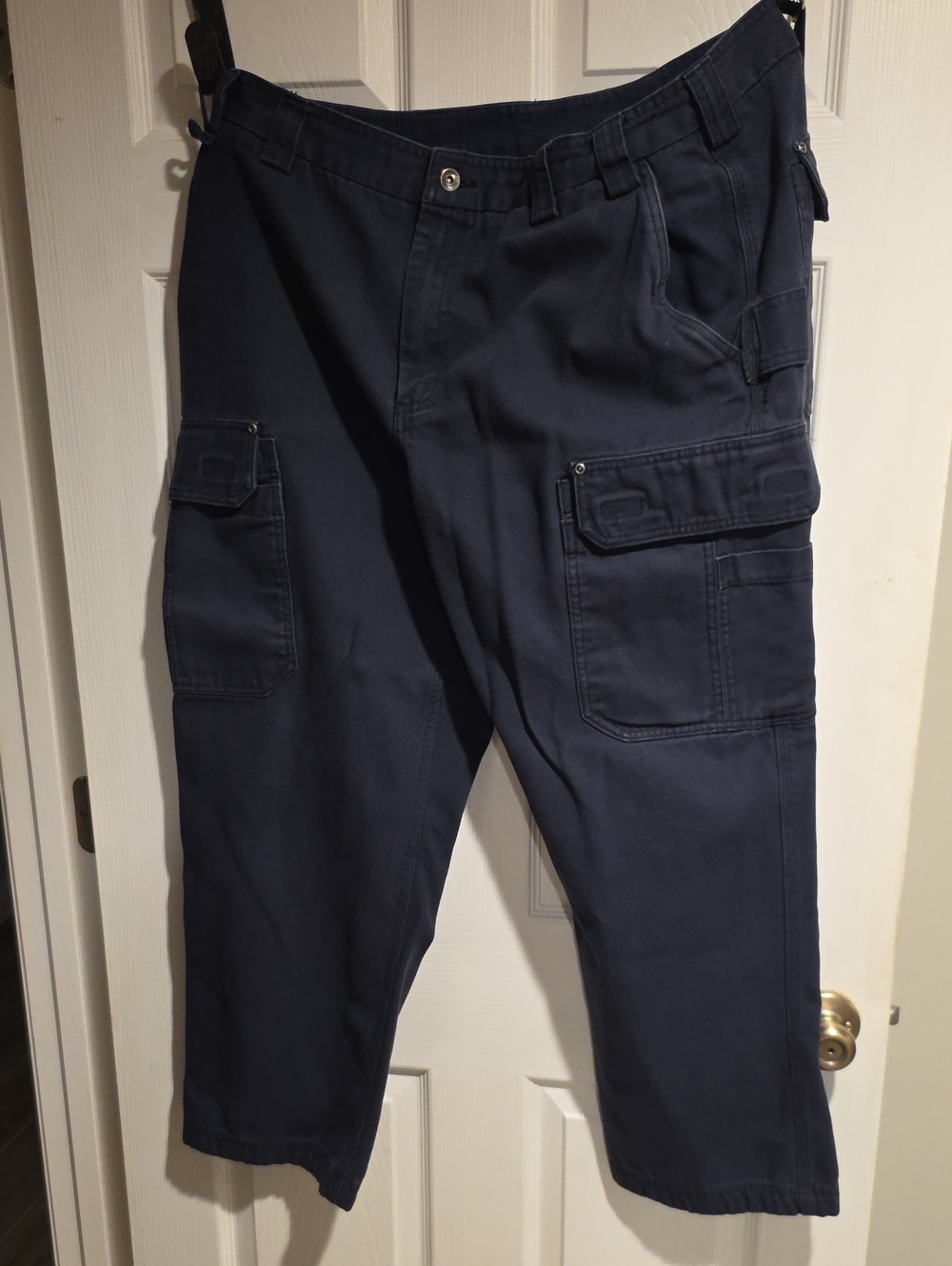 Duluth Trading Co Navy Cargo Work Pants 42W X 32L